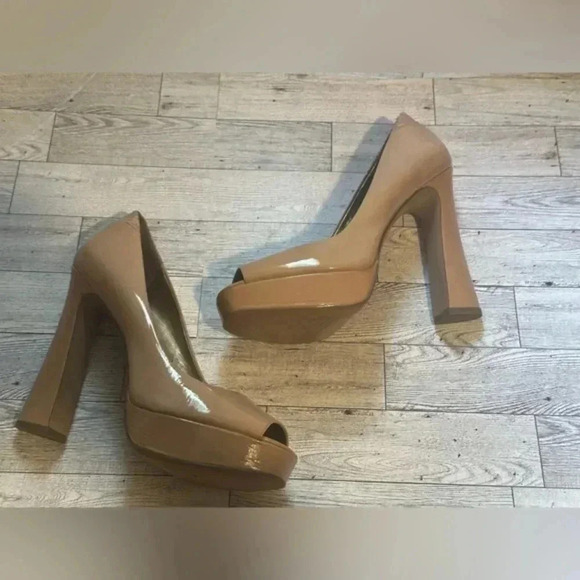 Sam Edelman nude peep toe heels - Picture 5 of 8